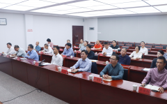提拔出产、办理、发卖等环数智化程度
